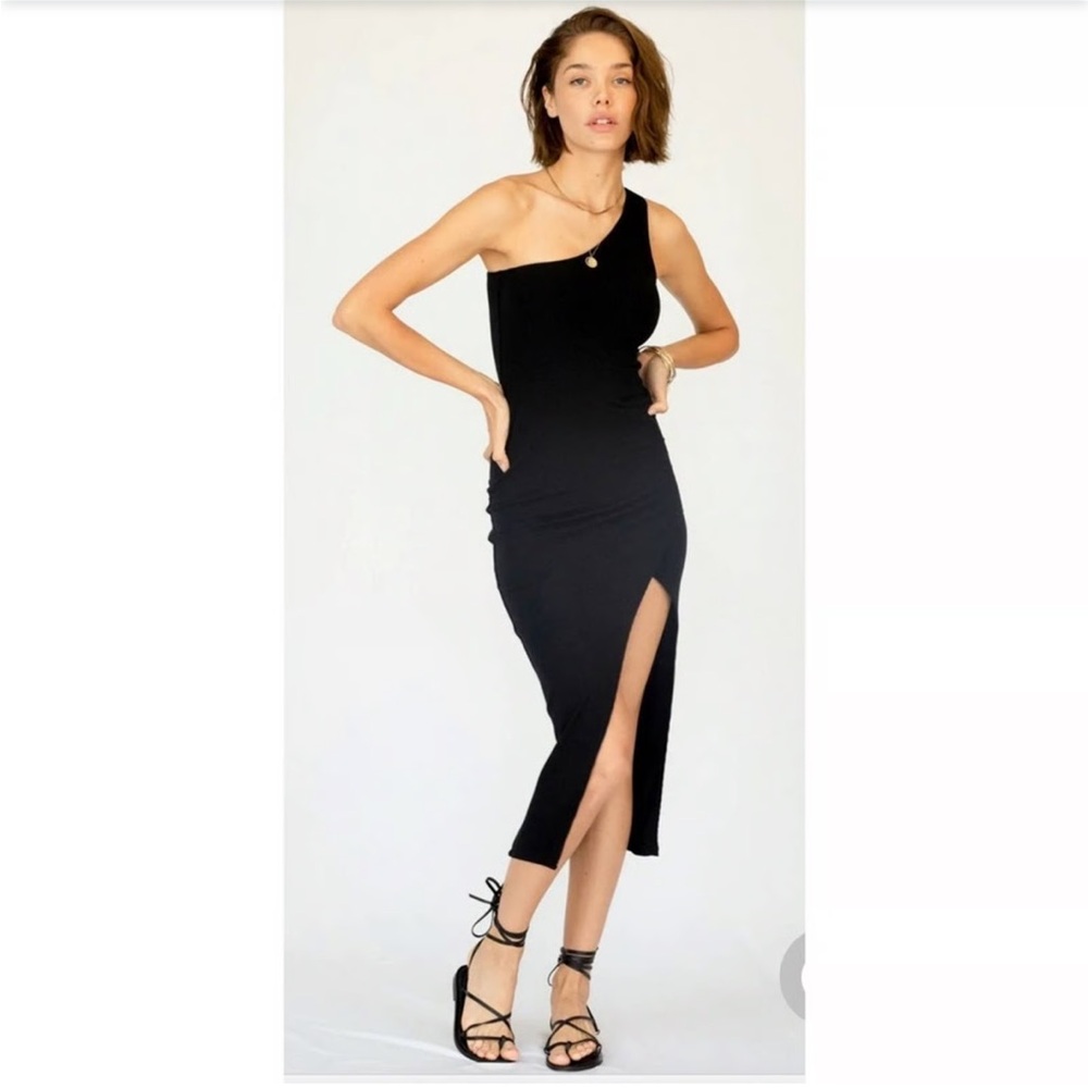 Stillwater Crossfire Black One-Shoulder Ribbed Dress - L
